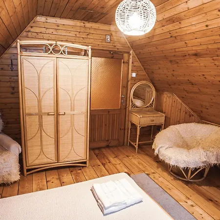 Z Sauną, Balią, Salą Imprezową - Biliard, Piłkarzyki Willa *